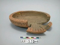 紅色粗砂陶缽藏品圖，第1張